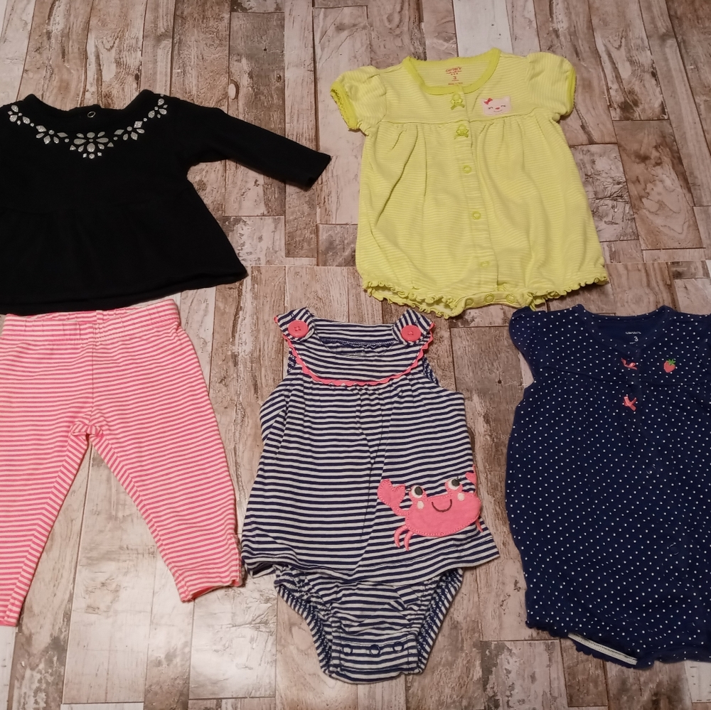 3 month Carter's clothing LOT